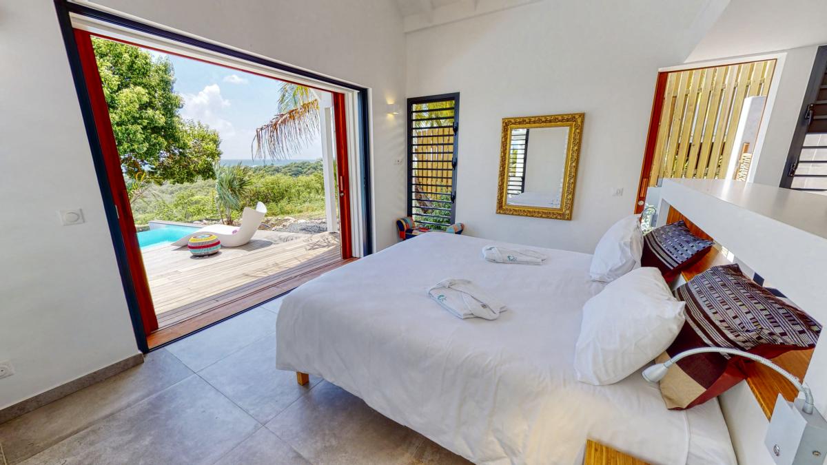 20.Location villa piscine vue mer Sainte Anne Guadeloupe